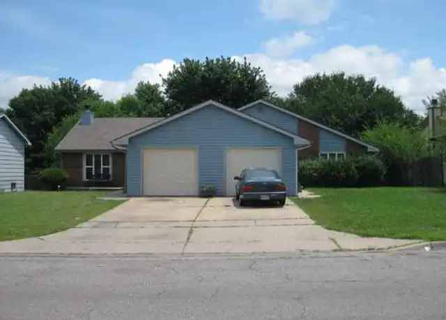 Property at 2428 S Capri St Unit 2430, Wichita, KS, 67210, 3 beds, 1.5 baths, [object Object]