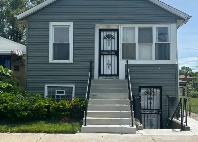 Property at 11415 S Elizabeth St, Chicago, IL, 60643, 2 beds, 1 bath, [object Object]