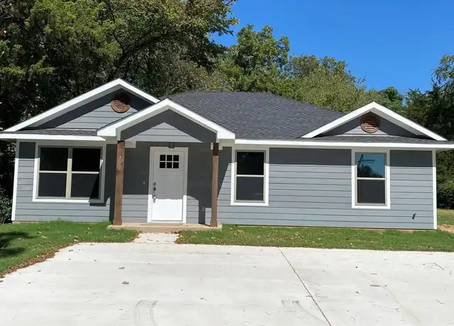 Property at 707 W Murray St, Denison, TX, 75020, 3 beds, 2 baths, [object Object]