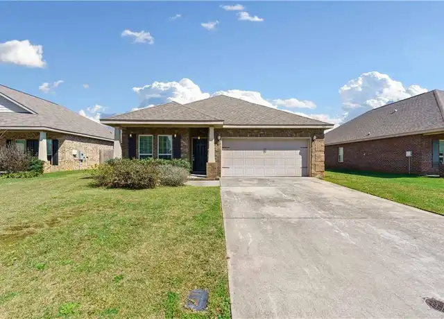 Property at 3441 Summer Woods Dr, Mobile, AL, 36695, 3 beds, 2 baths, [object Object]