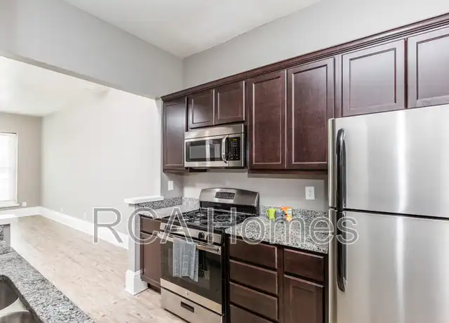 Property at 913 Massachusetts Ave Unit B, Indianapolis, IN, 46202, 1 bed, 1 bath, [object Object]