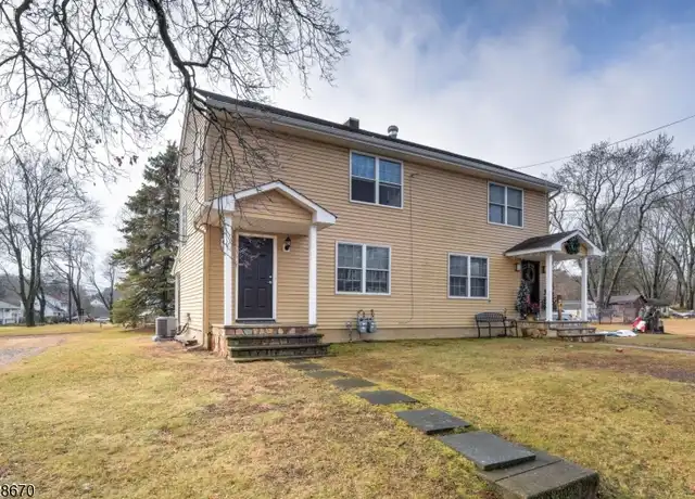 Property at 21 Corwin St, Kenvil, NJ, 07847, 3 beds, 1.5 baths, [object Object]