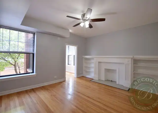 Property at 7700 N Marshfield Ave Unit 1642-2, Chicago, IL, 60626, 3 beds, 1 bath, [object Object]