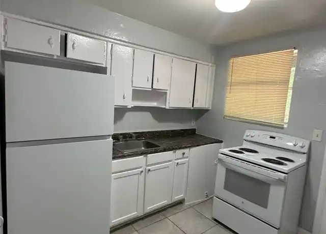 Property at 2004 Palafox St Unit 1, Jacksonville, FL, 32209, 2 beds, 1 bath, [object Object]
