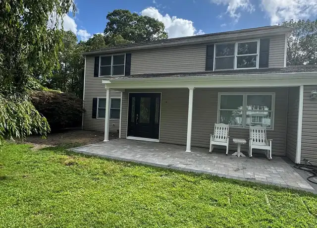 Property at 7 Shawmont Ln, Stony Brook, NY, 11790, 1 bed, 2 baths, [object Object]
