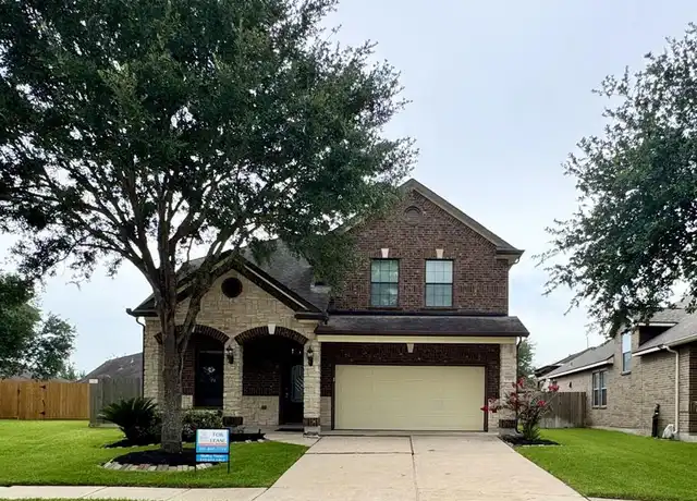 Property at 13102 Southern Way Ln, Pearland, TX, 77584, 4 beds, 2.5 baths, [object Object]