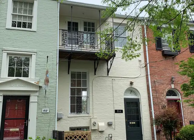 Property at 814 S Pitt St, Alexandria, VA, 22314, 2 beds, 2 baths, [object Object]