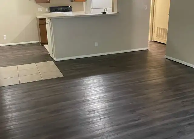 Property at 5923 E 33rd Ct Unit 5923, Tulsa, OK, 74135, 1 bed, 1 bath, [object Object]