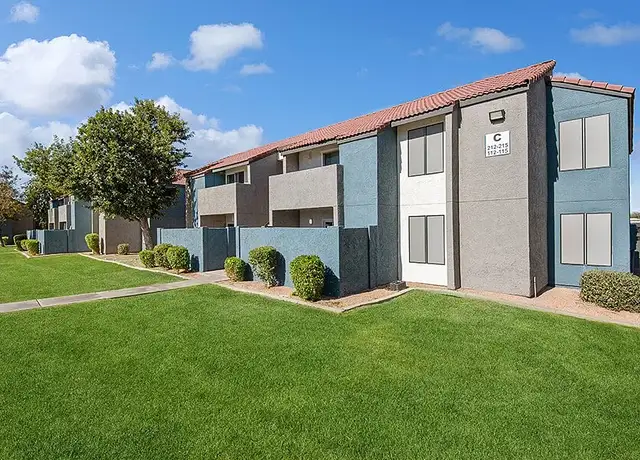 Photo of 102 S 4th Ave, Avondale, AZ 85323