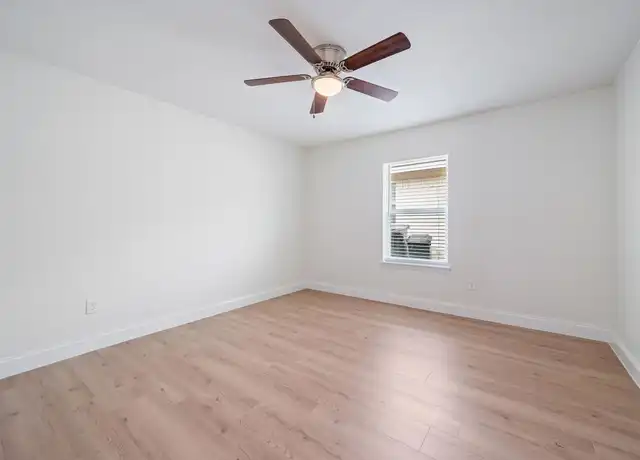 Property at 204 Hosack St Unit A, Arlington, TX, 76010, 2 beds, 1 bath, [object Object]