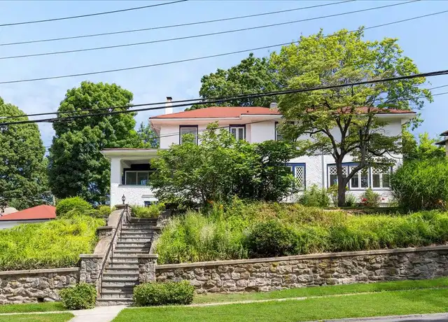 Property at 22 Pennsylvania Ave, Yonkers, NY, 10707, 4 beds, 2.5 baths, [object Object]