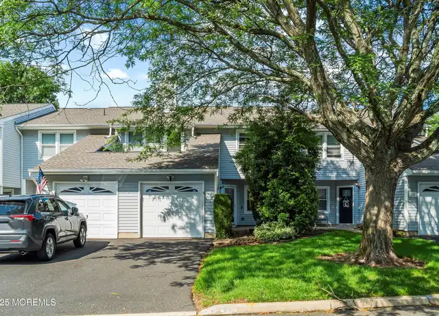 Property at 62 Woodmere Dr, Parlin, NJ, 08859, 3 beds, 2.5 baths, [object Object]