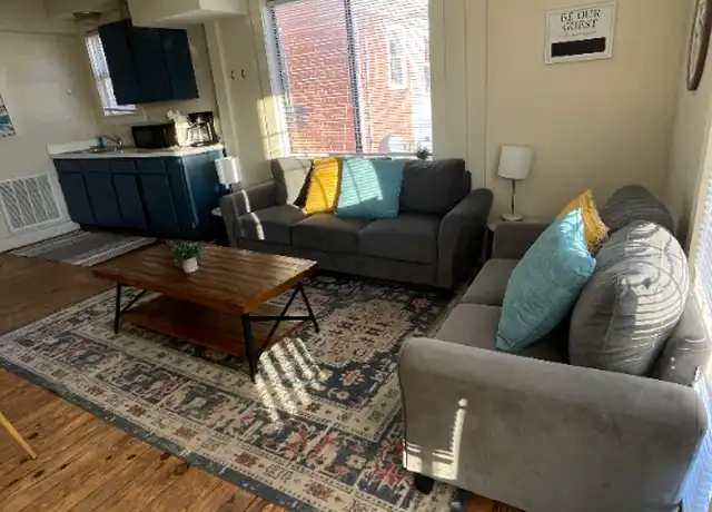 Property at 600 E Main St Unit 5, Waynesboro, VA, 22980, 2 beds, 1 bath, [object Object]