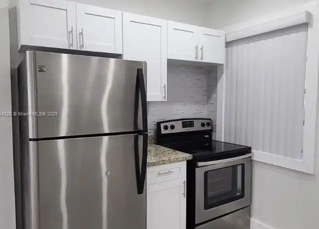 Property at 2610 Grant St #2, Hollywood, FL, 33020, 2 beds, 1 bath, [object Object]