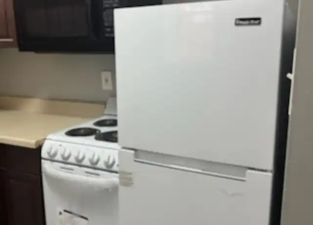 Property at 3218 Wisconsin Ave Unit B8, Washington, DC, 20016, 1 bed, 1 bath, [object Object]