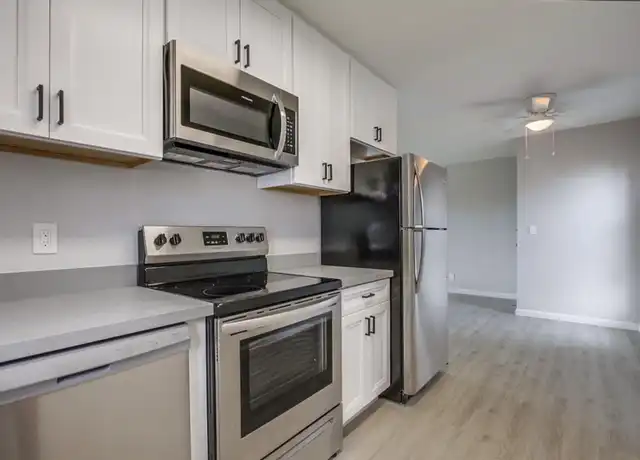 Property at 1650 Emerald St Unit 17, San Diego, CA, 92109, 1 bed, 1 bath, [object Object]