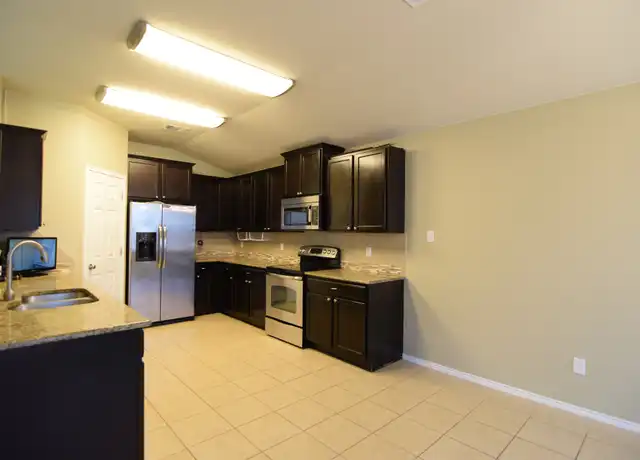 Property at 6306 Creek Land Rd, Killeen, TX, 76549, 3 beds, 2 baths, [object Object]