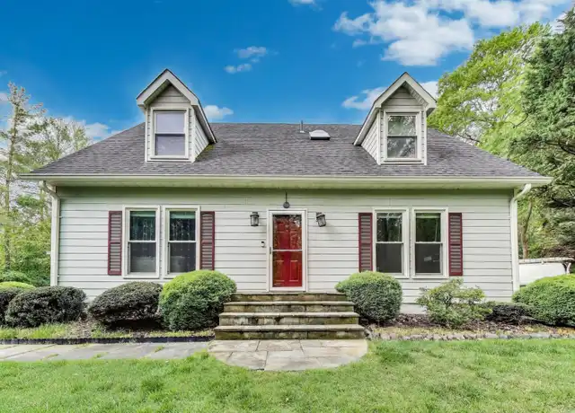 Property at 7726 Seven Locks Rd, Bethesda, MD, 20817, 4 beds, 2 baths, [object Object]