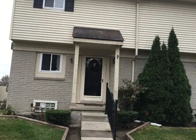 Property at 2280 Orchard Crest St, Shelby Charter Township, MI, 48317, 2 beds, 1.5 baths, [object Object]