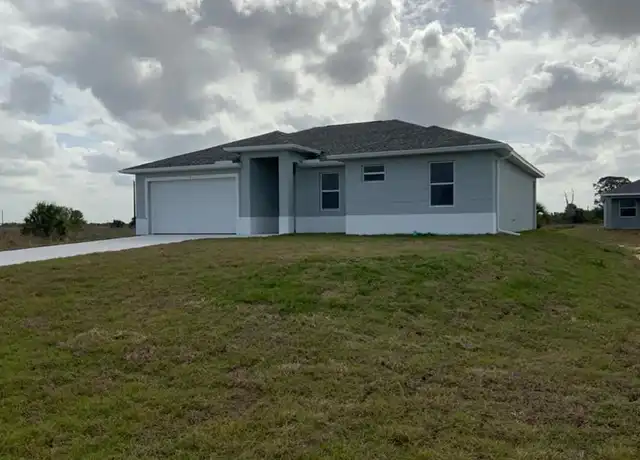 Property at 121 Bethlehem Pl, Labelle, FL, 33935, 3 beds, 2 baths, [object Object]