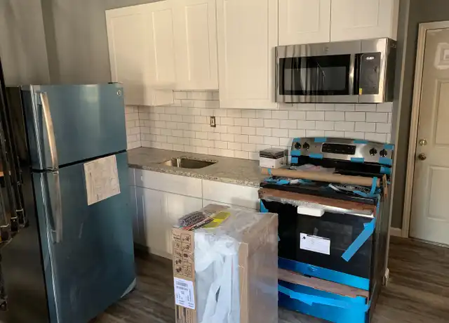 Property at 639 N 12th St Unit 1R, Philadelphia, PA, 19123, 2 beds, 1.5 baths, [object Object]