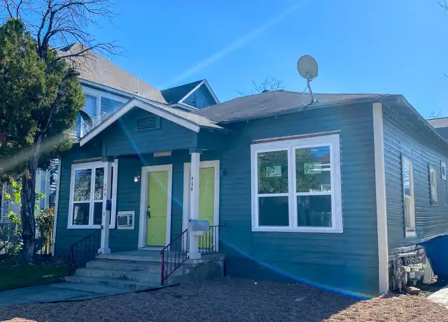 Property at 404 E Carson St, San Antonio, TX, 78208, 1 bed, 1 bath, [object Object]
