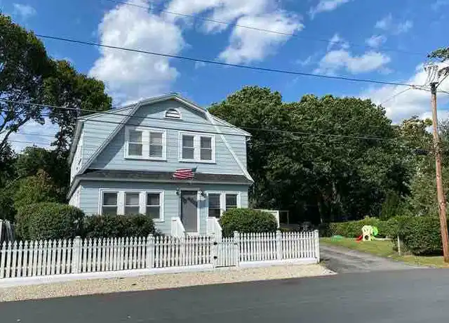 Property at 12 Juliette St Unit 12, Andover, MA, 01810, 3 beds, 1 bath, [object Object]