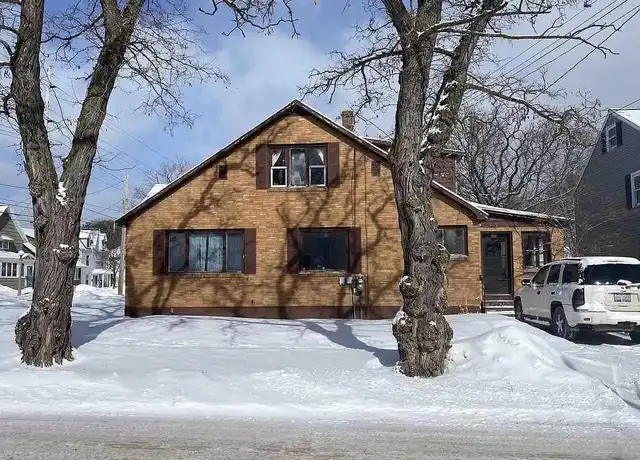 Property at 400 N 4th St Fl Unit, Marquette, MI, 49855, 2 beds, 1 bath, [object Object]