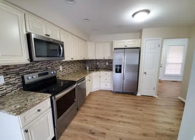 Property at 1722 McNelis Dr, Southampton, PA, 18966, 3 beds, 2.5 baths, [object Object]