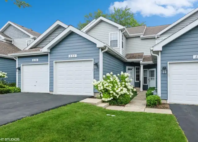 Property at 533 Woodhaven Dr Unit 533, Mundelein, IL, 60060, 2 beds, 2.5 baths, [object Object]