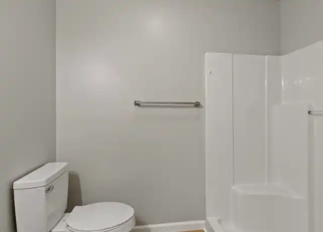 Property at 2202 N Pierce Ave Unit B, Springfield, MO, 65803, 2 beds, 2 baths, [object Object]