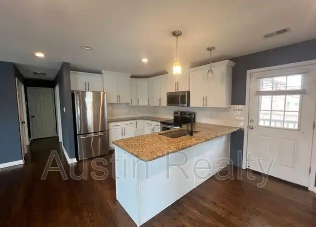 Property at 6270 Nottingham Ave Unit REAR, St. Louis, MO, 63109, 2 beds, 1 bath, [object Object]