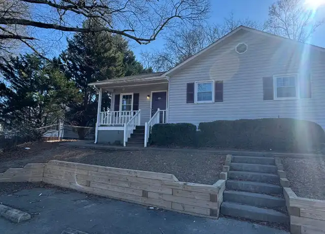 Property at 4 W 1st St Unit B, Aragon, GA, 30104, 2 beds, 1 bath, [object Object]