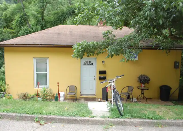Property at 4 Spring St Unit A, Athens, OH, 45701, 1 bed, 1 bath, [object Object]