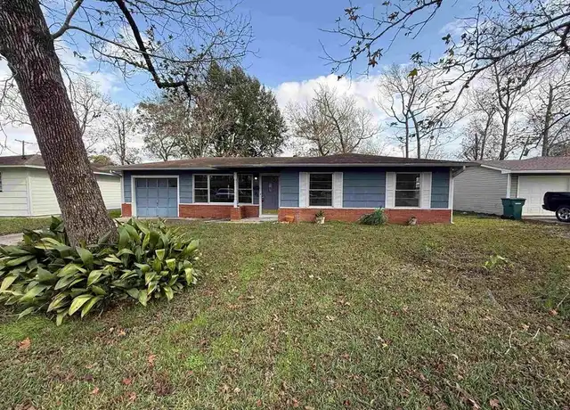Property at 237 Berkshire Ln, Beaumont, TX, 77707, 3 beds, 1 bath, [object Object]