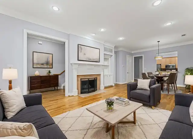 Property at 6839 Staffordshire Blvd, Houston, TX, 77030, 2 beds, 2.5 baths, [object Object]