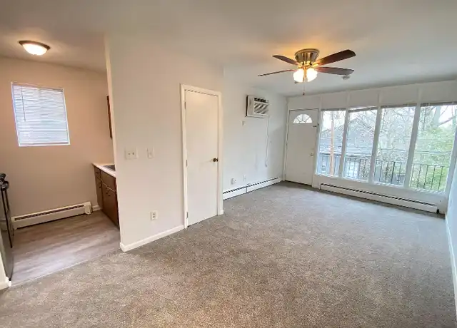 Property at 2083 N 4th St Unit B, Columbus, OH, 43201, 1 bed, 1 bath, [object Object]