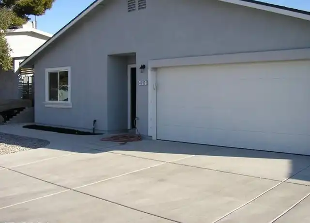 Property at 4793 E Harmon Ave, Las Vegas, NV, 89121, 4 beds, 2 baths, [object Object]