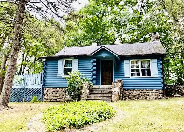 Property at 15 Locust Dr, Cold Spring, NY, 10516, 3 beds, 1 bath, [object Object]