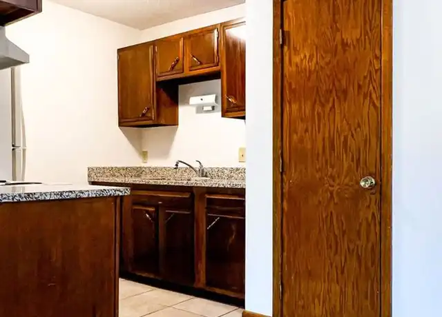 Property at 2804 Euclid Ave Unit 2810-10, Anoka, MN, 55303, 2 beds, 1 bath, [object Object]