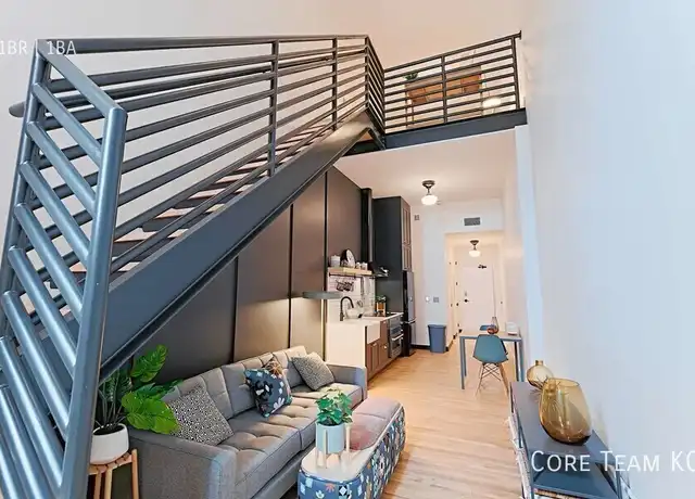 Property at 310 E 39th St, Kansas City, MO, 64111, 1 bed, 1 bath, [object Object]