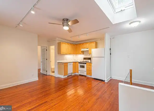Property at 403 S 23rd St, Philadelphia, PA, 19146, 1 bed, 1 bath, [object Object]