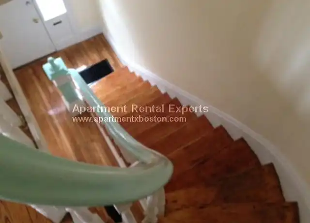 Property at 14 Higgins St, Allston, MA, 02134, 5 beds, 1 bath, [object Object]