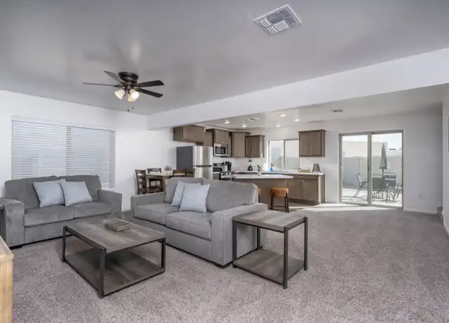 Property at 1642 N Cameron St, Casa Grande, AZ, 85122, 3 beds, 2.5 baths, [object Object]