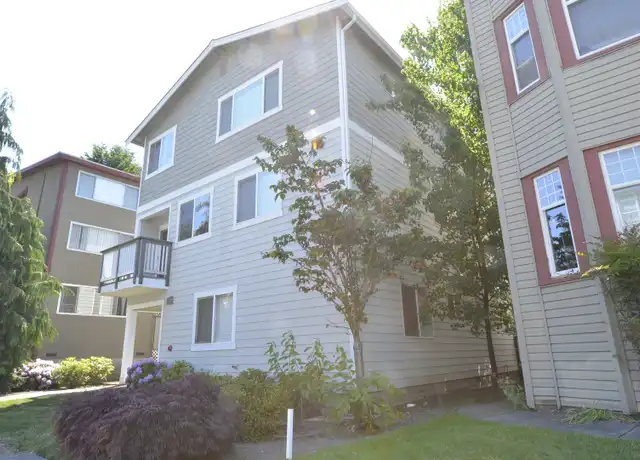 Property at Seattle Fan - 5519 15th Ave NE, Seattle, WA, 98105, 2 beds, 2 baths, [object Object]