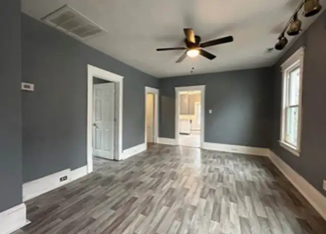 Property at 1043 E 68th St Unit up, Cleveland, OH, 44103, 2 beds, 1 bath, [object Object]