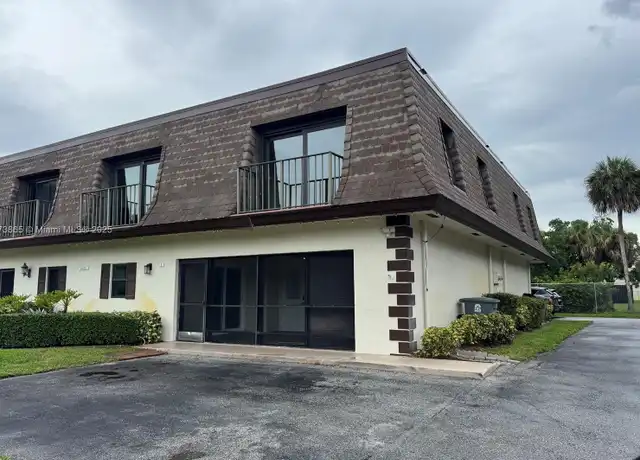 Property at 9450 SW 61st Way Unit A, Boca Raton, FL, 33428, 2 beds, 2.5 baths, [object Object]