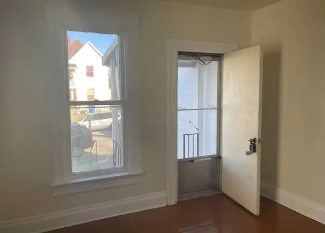 Property at 132 Pleasant Ave - 134 Pleasant Ave, Dayton, OH, 45403, 2 beds, 1 bath, [object Object]