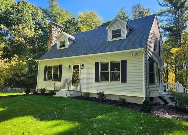 Property at 163 Quanapoag Rd, East Freetown, MA, 02717, 3 beds, 2 baths, [object Object]