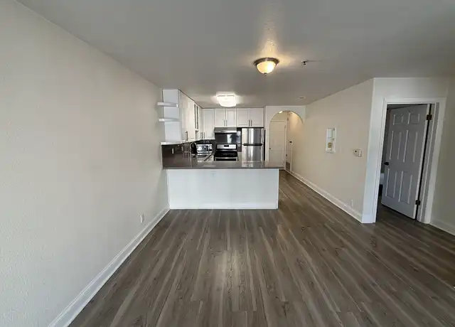 Property at 439 26th Ave Unit 2, San Francisco, CA, 94121, 2 beds, 1 bath, [object Object]